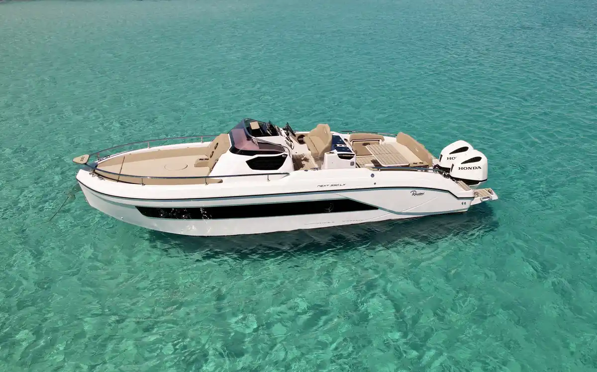 Lancha Just Venture en alquiler en Valencia, vista 2