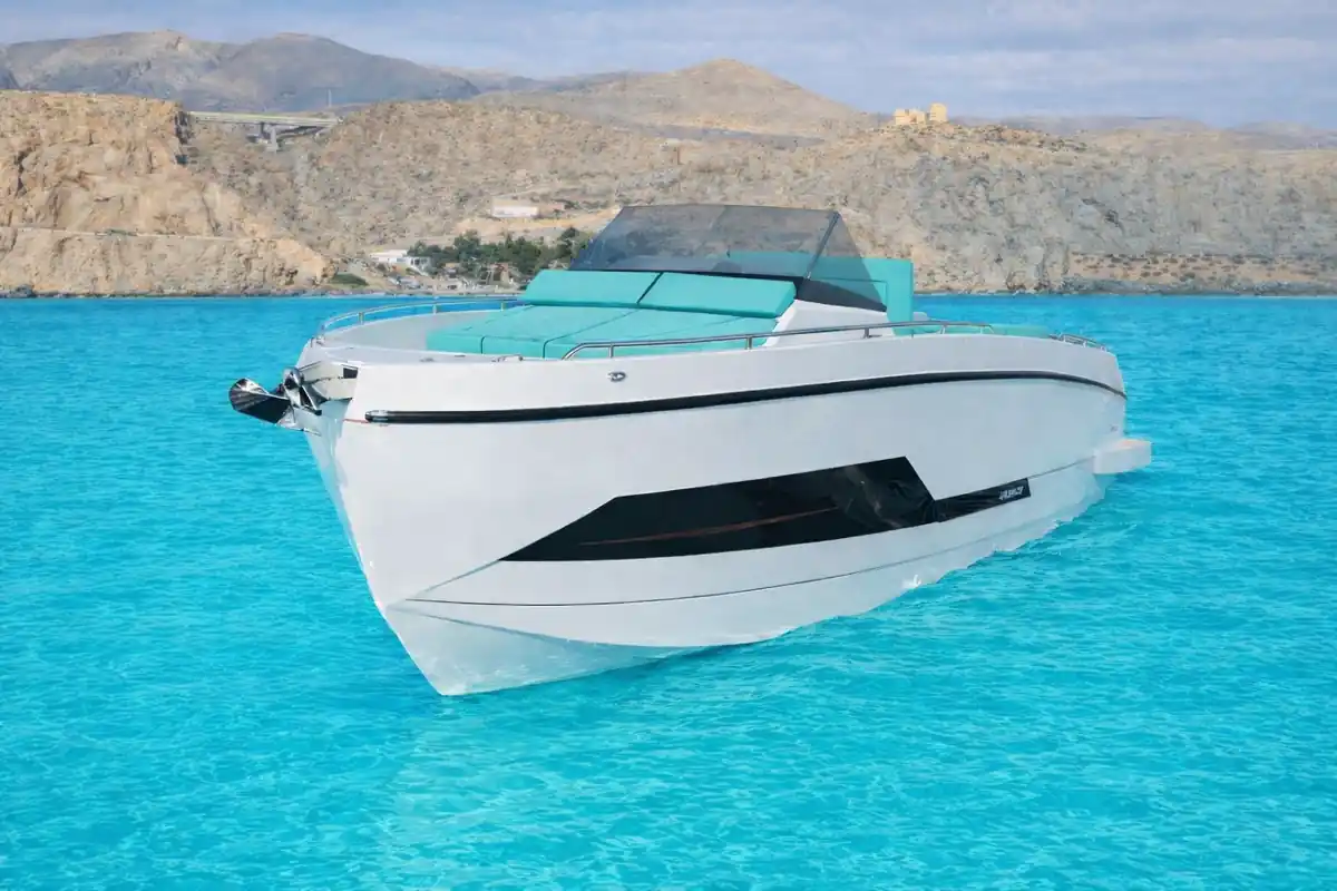 Lancha Just Enjoy en alquiler en Valencia, vista 2