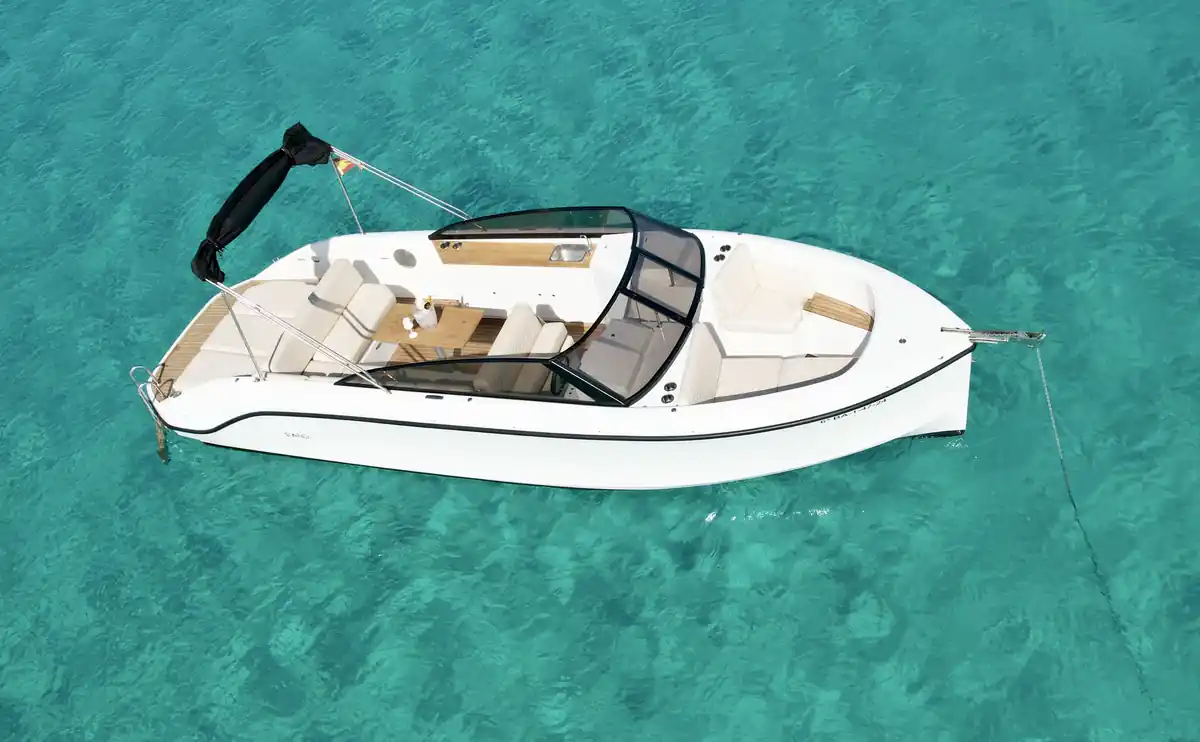 Lancha Just Relax en alquiler en Valencia, vista 1